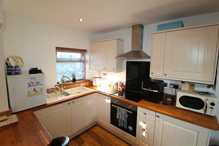 2 Bedroom Cottage To Rent In High Street, Swainby, Northallerton, DL6