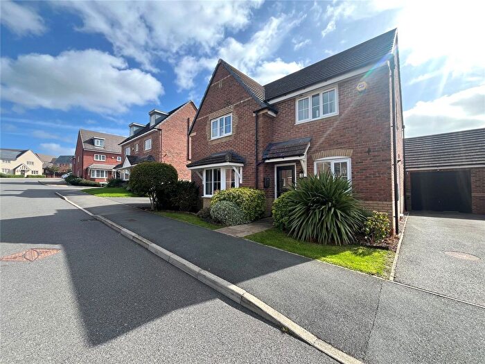 4 Bedroom Detached House For Sale In Cowley Meadow Way, Crick, Northamptonshire, NN6