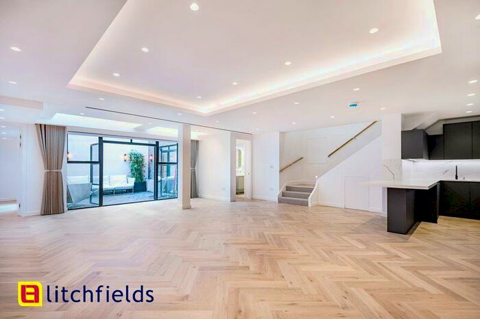 4 Bedroom Duplex To Rent In Regents Park Road, Finchley, N3