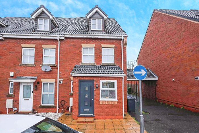 3 Bedroom End Terrace House For Sale In Elbow Street, Cradley Heath, B64