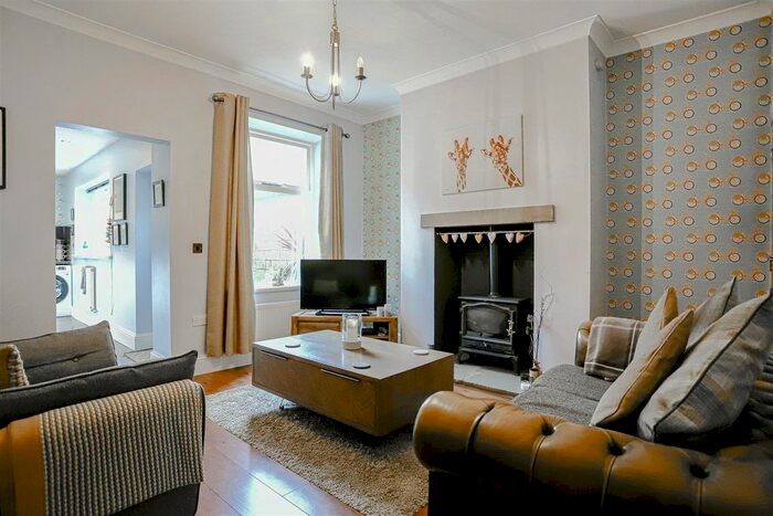 2 Bedroom Terraced House To Rent In Gisburn Street, Barnoldswick, BB18