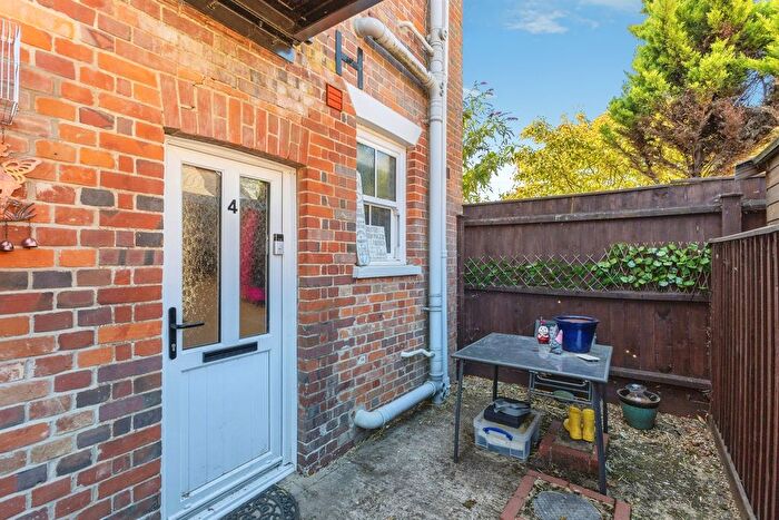1 Bedroom Flat For Sale In London Road, Attleborough, NR17