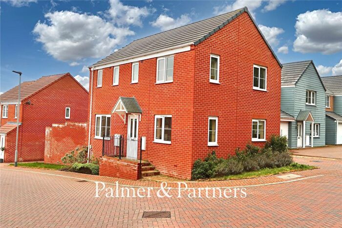 3 Bedroom Detached House For Sale In Elm Close, Great Blakenham, Ipswich, Suffolk, IP6