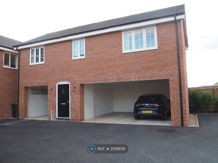 2 Bedroom Detached House To Rent In Churchill Drive, Flitwick, Bedford, MK45