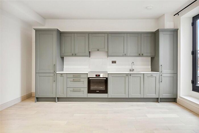 1 Bedroom Apartment To Rent In Harberson Road, SW12