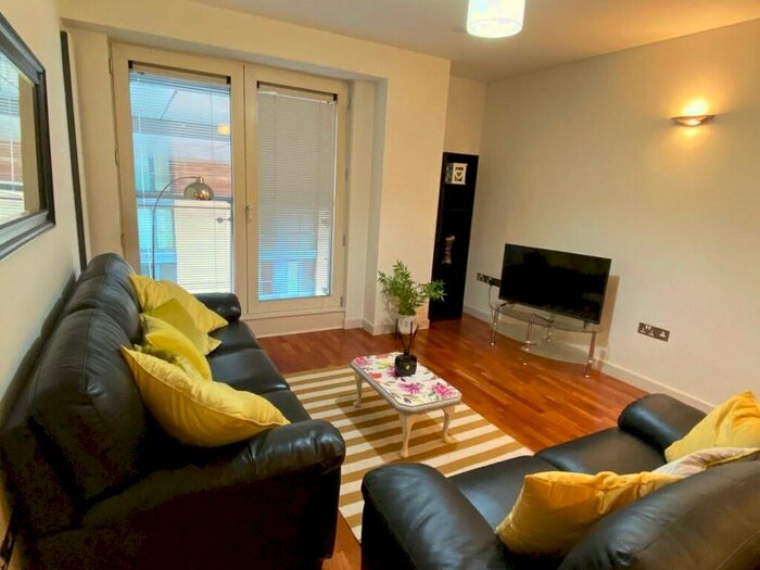 1 Bedroom Apartment To Rent In Leftbank, Spinningfields, M3