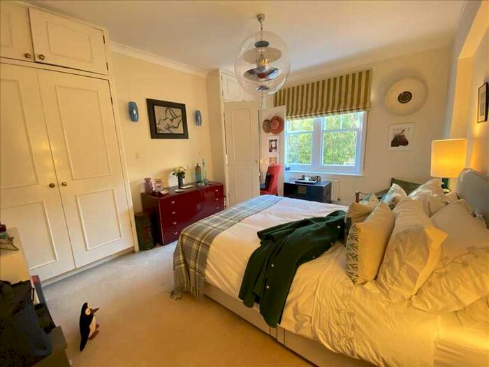 2 Bedroom Apartment To Rent In Elm Park Mansions, Park Walk, Chelsea, SW10