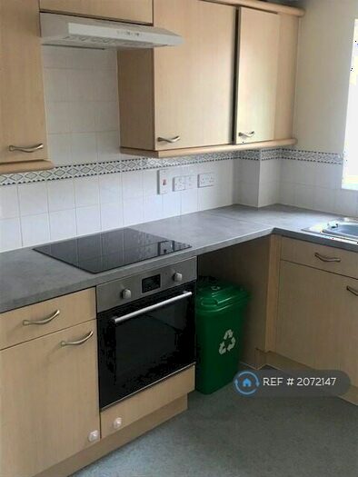 1 Bedroom Flat To Rent In Elm Park, Reading, RG30