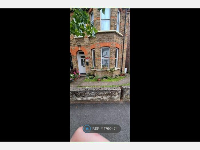 1 Bedroom Terraced House To Rent In Fallow Court Avenue, London, N12