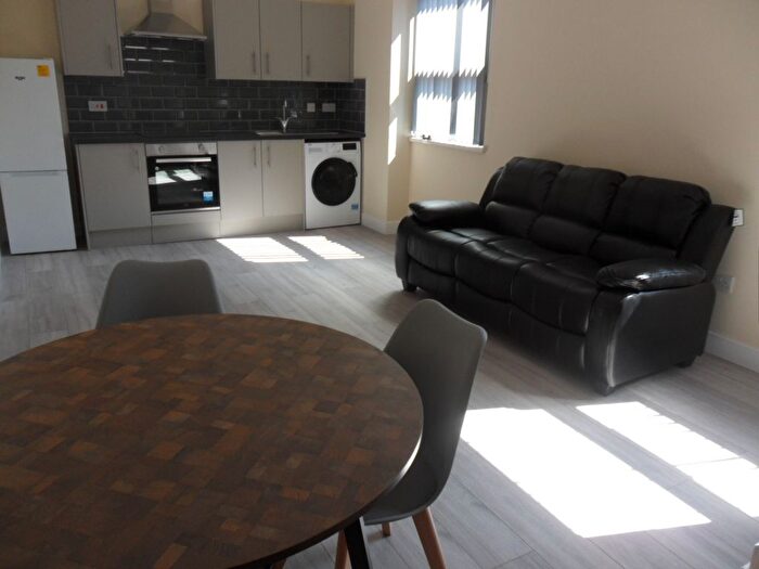 2 Bedroom Flat To Rent In Marlborough Road, Stoke, CV2