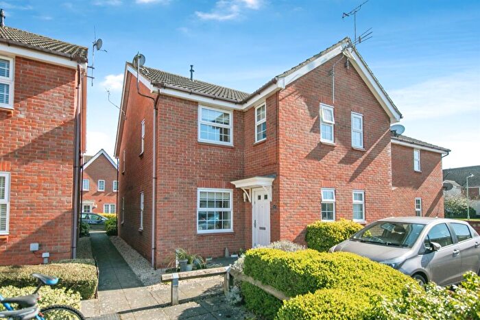 2 Bedroom Cluster House For Sale In Wards View, Kesgrave, Ipswich, IP5