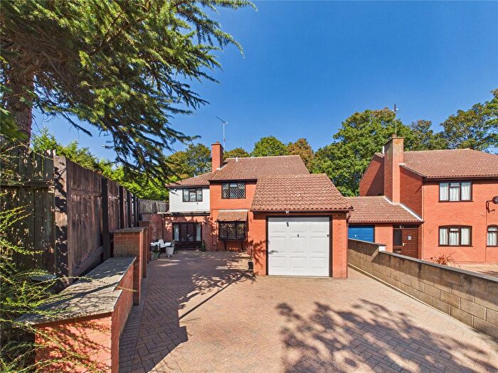 3 Bedroom Detached House For Sale In Woodspring Close, Ipswich, Suffolk, IP2
