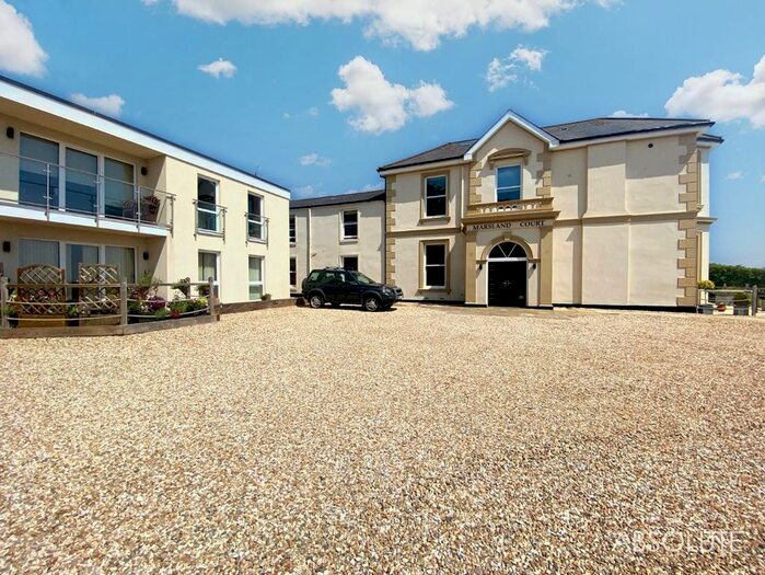 1 Bedroom Flat To Rent In Dawlish Road, Marsland Court, TQ14