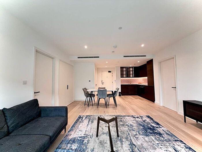 2 Bedroom Flat To Rent In Royal Crest Avenue, London, E16