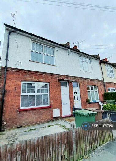 3 Bedroom End Of Terrace House To Rent In Collingwood Road, Sutton, SM1