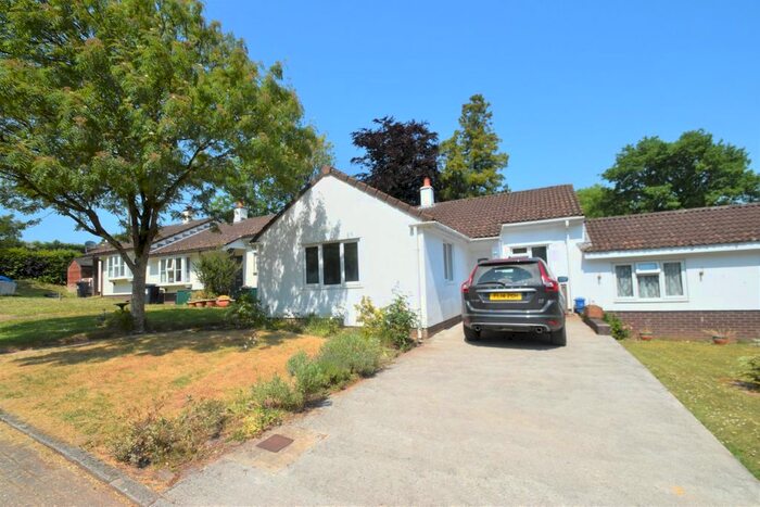 3 Bedroom Bungalow To Rent In Stoodleigh, Tiverton, Devon, EX16