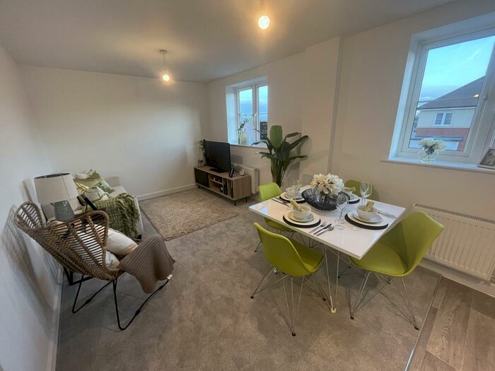 2 Bedroom Apartment To Rent In Underwood Close, Peterborough, PE3