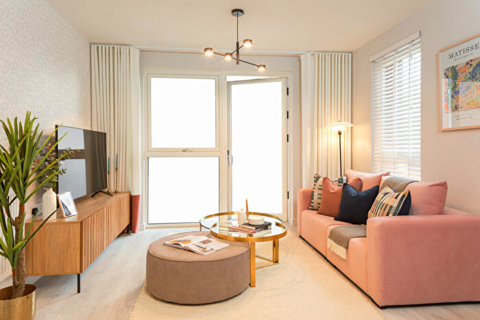 1 Bedroom Apartment To Rent In Hendon Waterside, London, NW9