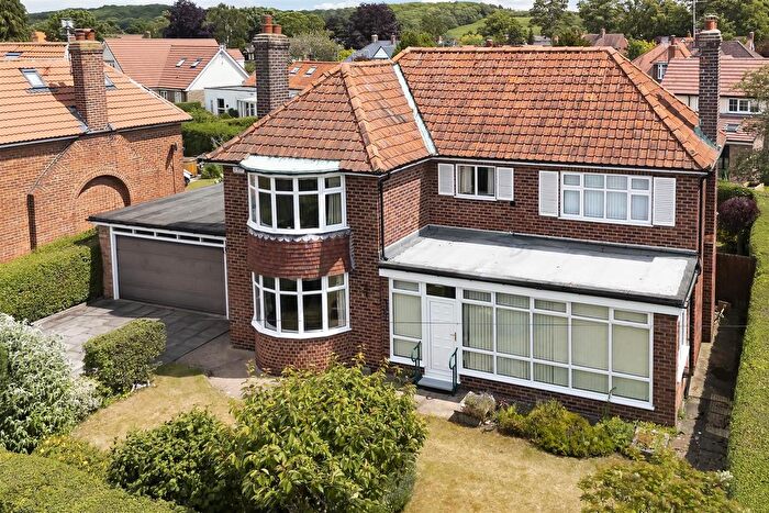 3 Bedroom Detached House For Sale In Sandstock Road, Pocklington, York, YO42