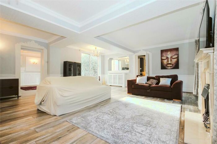 4 Bedroom Detached House To Rent In Derrick Road, Kingswood, Bristol, BS15