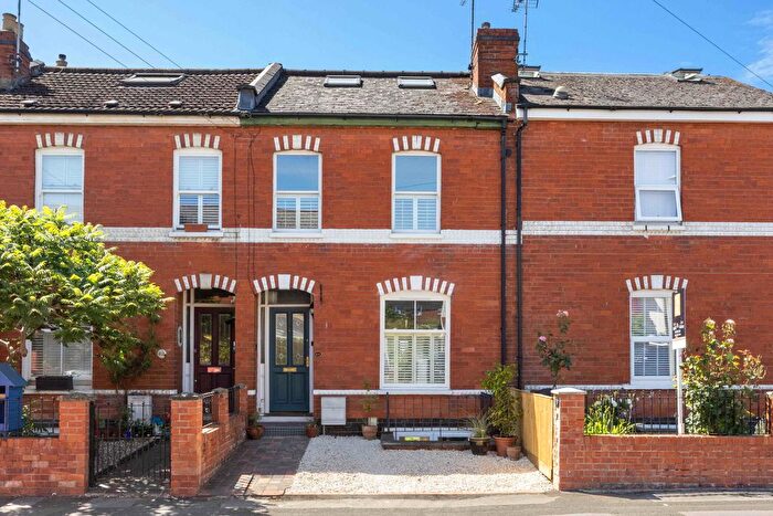 4 Bedroom Town House For Sale In Haywards Road, Cheltenham, GL52
