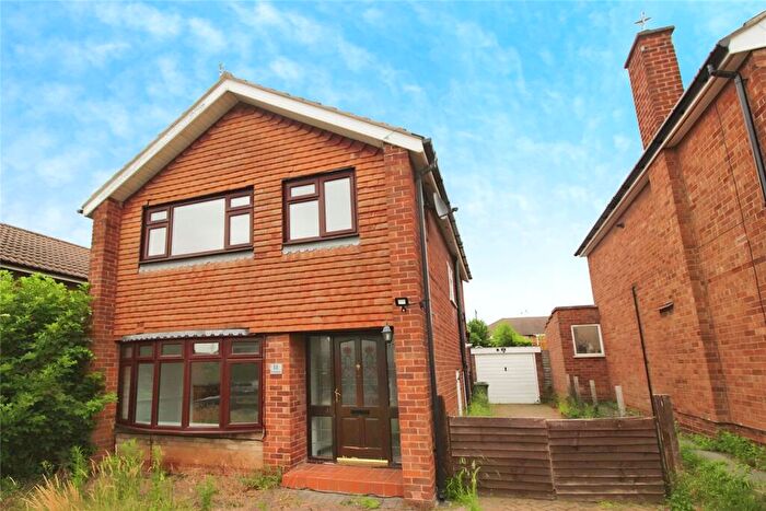 3 Bedroom Detached House To Rent In Farmway, Leicester, Leicestershire, LE3