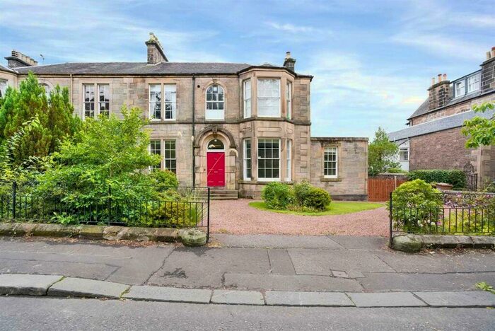3 Bedroom Flat To Rent In Henderson Street, Bridge Of Allan, FK9