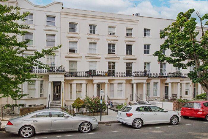 2 Bedroom Flat For Sale In Belgrave Gardens, St John's Wood, NW8