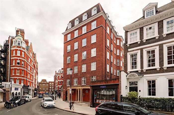 2 Bedroom Flat To Rent In Esmond Court, Thackery Street, Kensington, W8