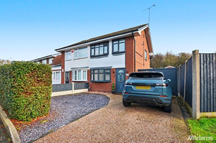 3 Bedroom Semi Detached House For Sale In Troutbeck Close, Beechwood, Runcorn, WA7