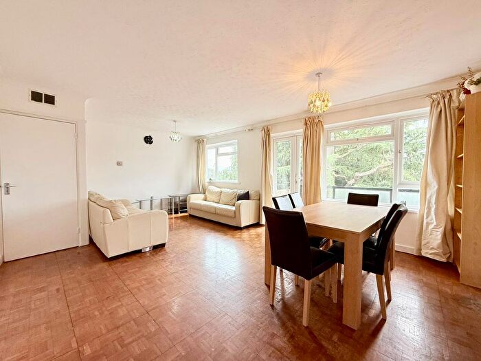 2 Bedroom Flat To Rent In Gooden Court, South Hill Avenue, Harrow On The Hill, HA1