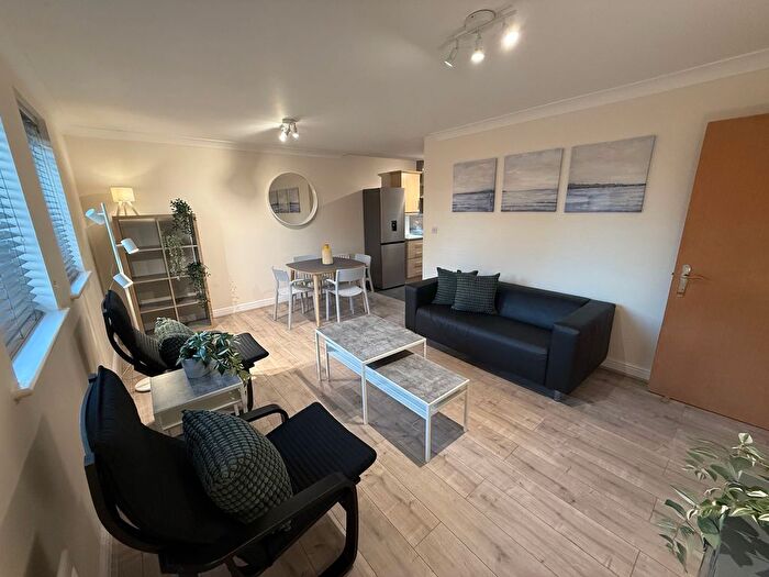 2 Bedroom Property To Rent In Chorlton Road, Manchester, M15