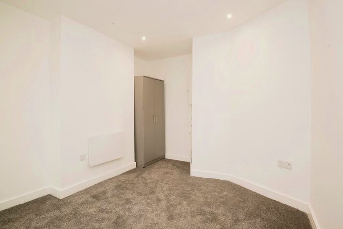 2 Bedroom Apartment To Rent In Cowbridge Road East, Canton, CF5