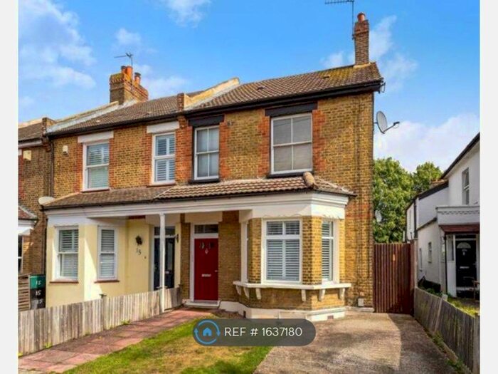 1 Bedroom Flat To Rent In Great Elms Road, Bromley, BR2