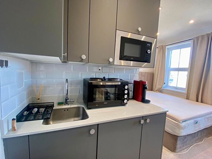 1 Bedroom Studio To Rent In Wandsworth High Street, London, SW18