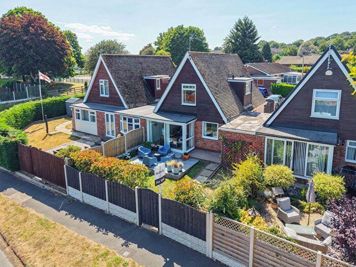 2 Bedroom Detached House For Sale In Wasdale Avenue, Halfway, S20
