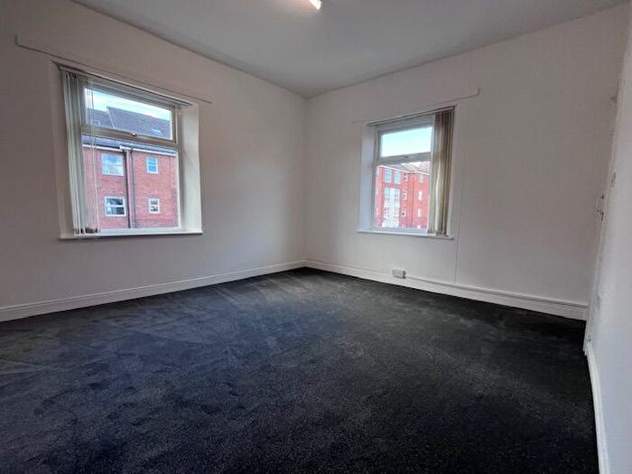 1 Bedroom Flat To Rent In High Street, Wolstanton, Newcastle, ST5