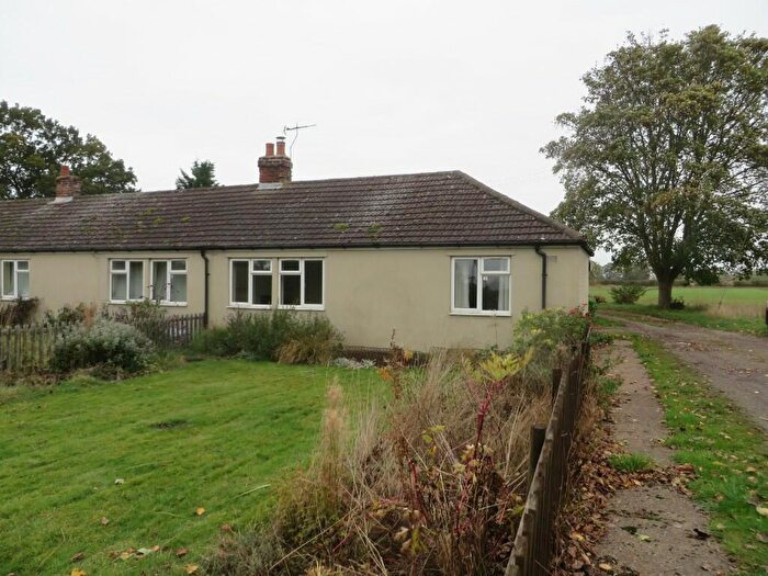 2 Bedroom Semi-Detached House To Rent In Bungalow, Coates By Stow, LN1