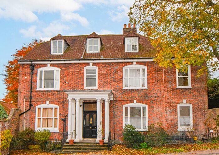 2 Bedroom Apartment For Sale In Kingsbury Street, Marlborough, SN8