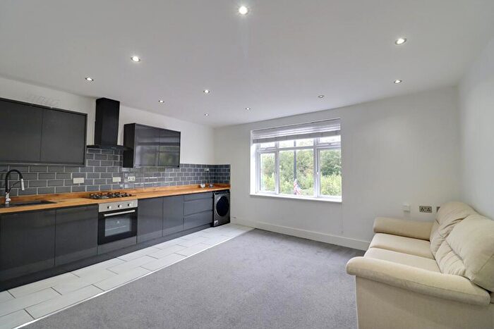 2 Bedroom Flat To Rent In London Road, Purbrook, Waterlooville, PO7