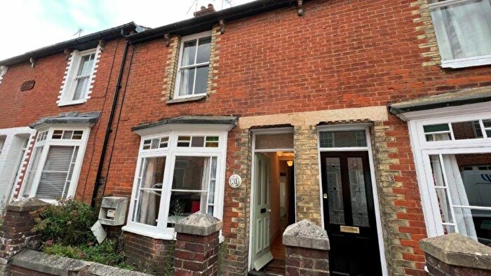 3 Bedroom House To Rent In St Peters Lane, Canterbury Ref -, CT1