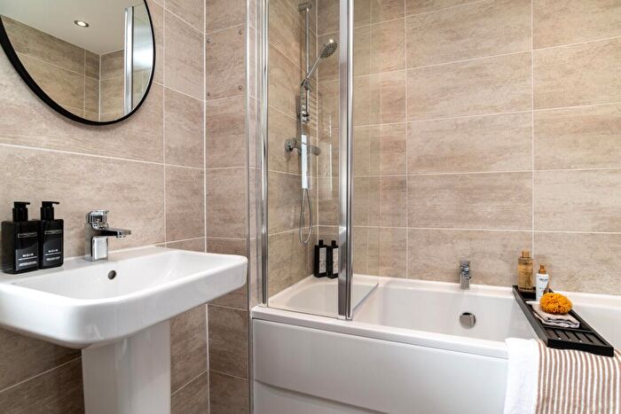 4 Bedroom Detached House For Sale In Barons Drive, Roslin, EH25