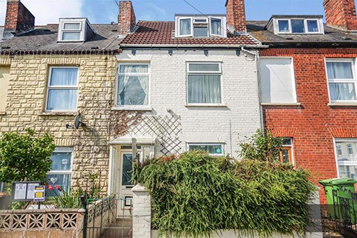 4 Bedroom Terraced House To Rent In North Street, Heavitree, Exeter, EX1