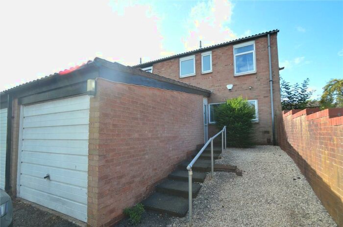 2 Bedroom End Of Terrace House To Rent In Cowslip Close, Kings Norton, Birmingham, West Midlands, B38