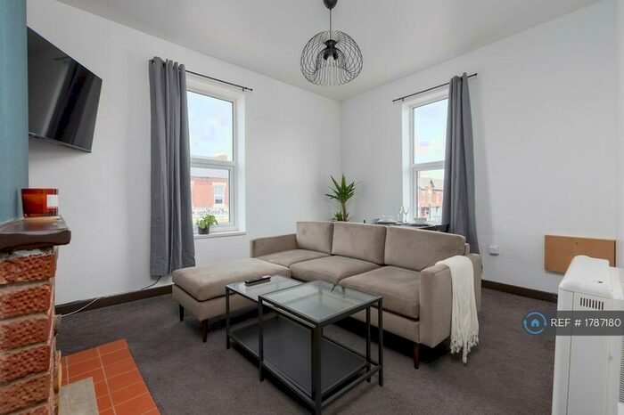 1 Bedroom Flat To Rent In Highfield Road, Blackpool, FY4