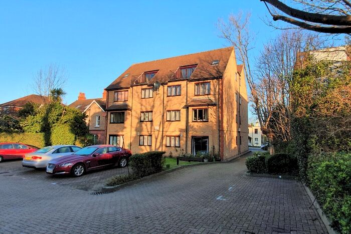 1 Bedroom Flat To Rent In Mulgrave Road, Sutton, SM2