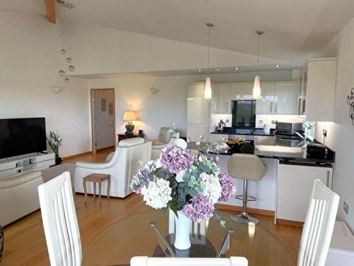 2 Bedroom Flat For Sale In Apartment, Old Golf House, Perranporth, TR6
