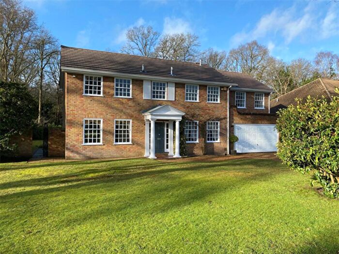 5 Bedroom Detached House For Sale In Ince Road, Burwood Park, KT12
