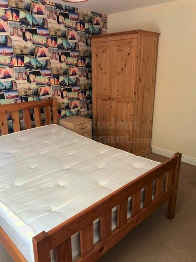 3 Bedroom Flat To Rent In Bingley Court, CT1