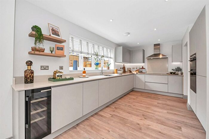 4 Bedroom Detached House For Sale In London Road, Beccles, Suffolk, NR34